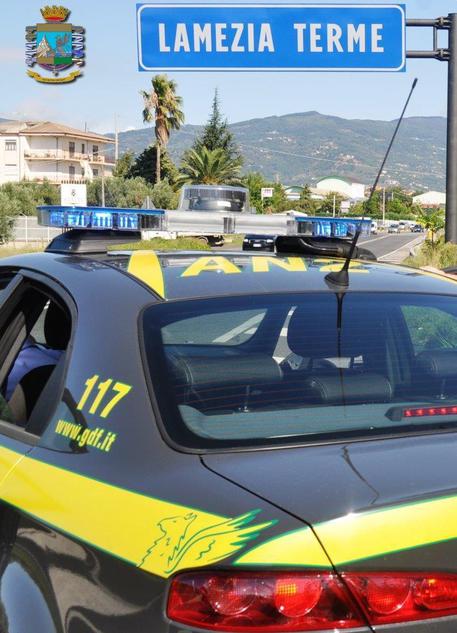 SI RIFORNIVA DI DROGA DALLA SPAGNA: UN ARRESTO A LAMEZIA TERME