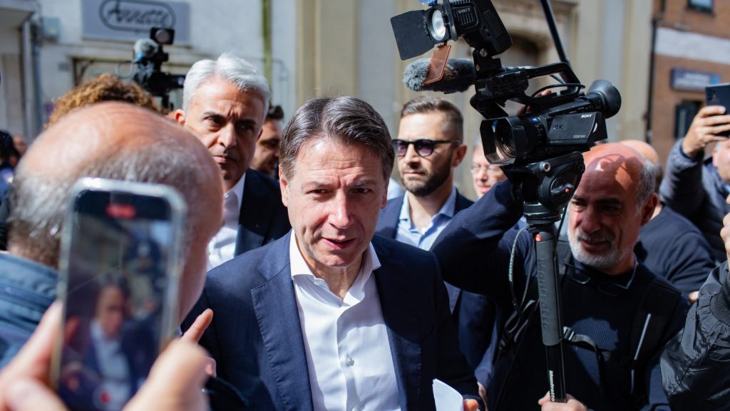 ELEZIONI. CONTE A VIBO VALENTIA: “NO LEADERSHIP DEL ‘CAMPO LARGO’ ANCHE CON UN PUNTO IN PIÚ”