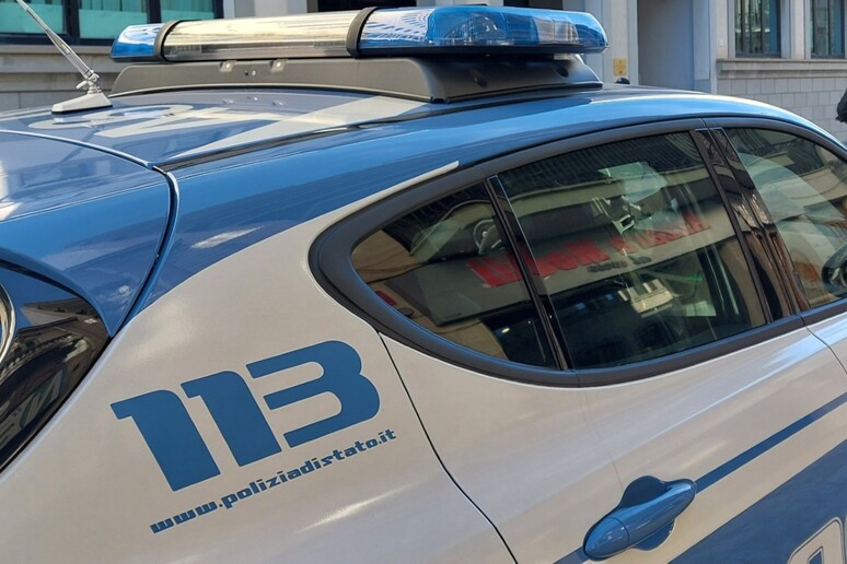 SIDERNO. TROVATO IN AUTO CON UNA PISTOLA CLANDESTINA: ARRESTATO UN 47ENNE